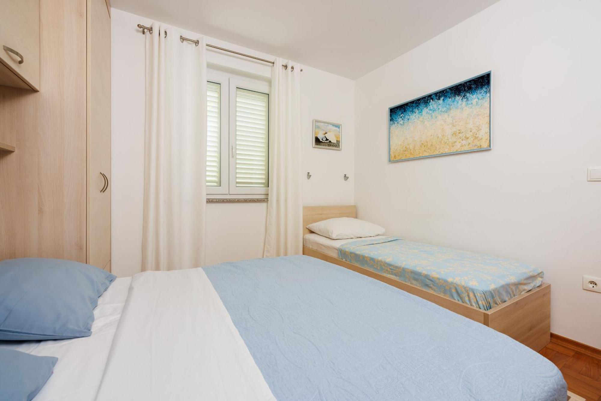 Apartments Petak Novi دْغاماي المظهر الخارجي الصورة